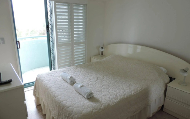 Emerald Sands Boutique Apartments