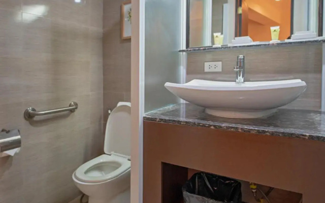Achievers Airport Hotel
