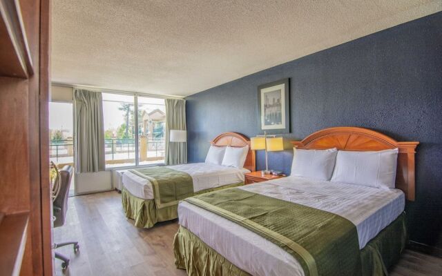 Reidsville Inn & Suites