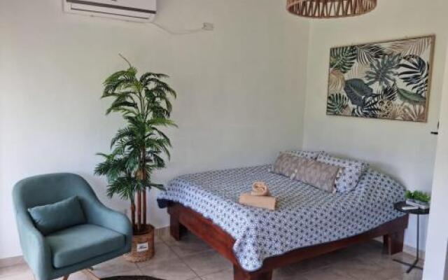 Izu Place Cabinas Las Orquideas
