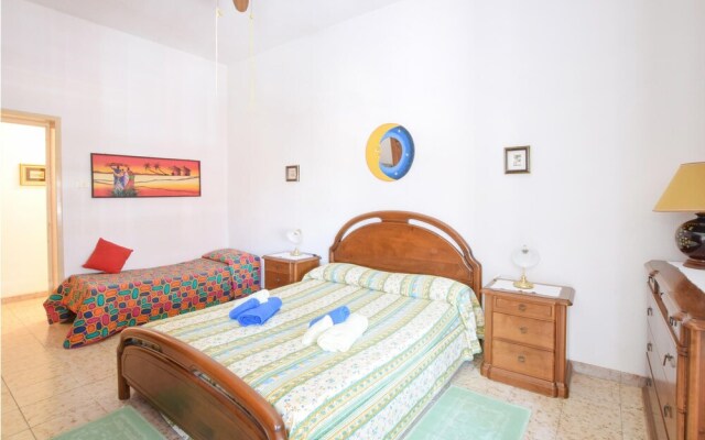 Beautiful Apartment in Stintino With Wifi and 1 Bedrooms