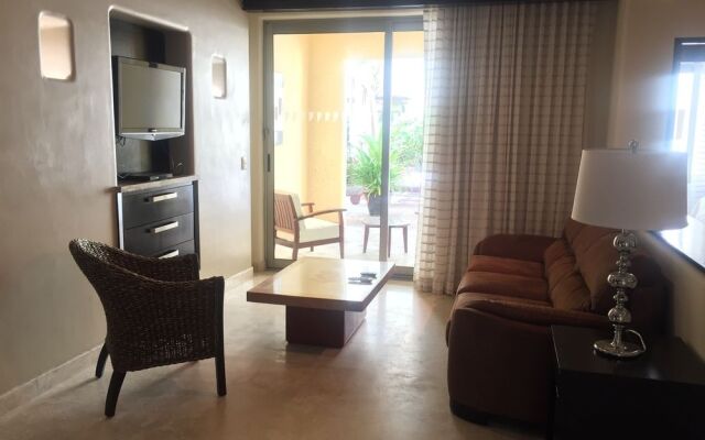 Zafiro Beach Boutique Resort