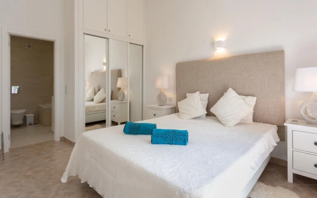 Apartment Julia - Dunas Douradas