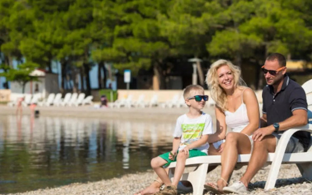 NATALY house with apartments