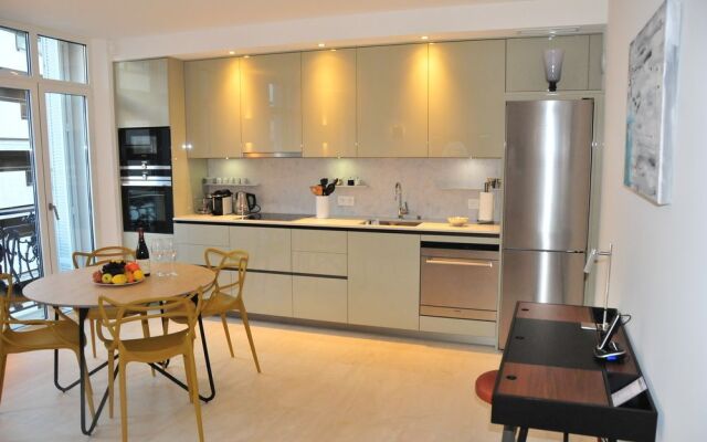 3B Apartment - 19 Rue des Etats Unis