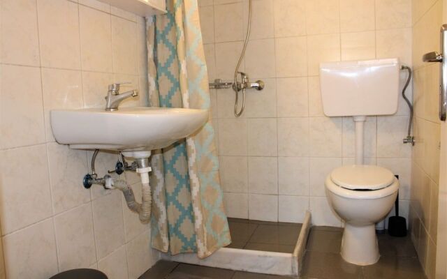 "kalamaki Plaza Apartments 'kalimera'"