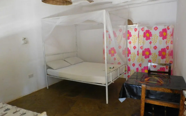 Travellers Inn Resort Malindi