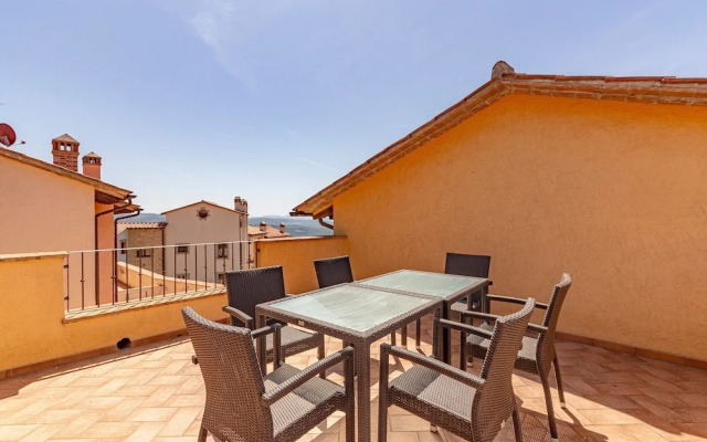 The Tower With Amazing View Shared Pool