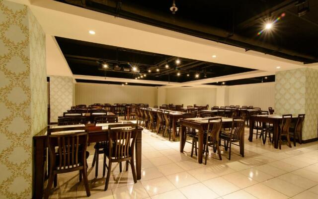 San Hua Hotel