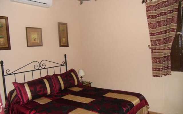Malaga 101284 2 Bedroom Holiday home By Mo Rentals