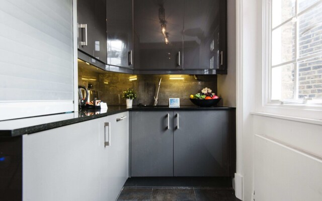 The Chelsea Harrington Apartment - KK