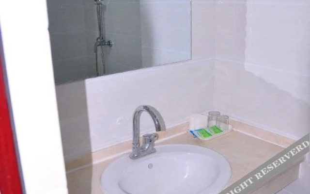 Aiguo Express Hotel Luoyang Shiji Huayang