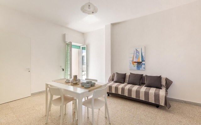 2431 Sunny Beach Apartments - Bilo Ocean by Barbarhouse