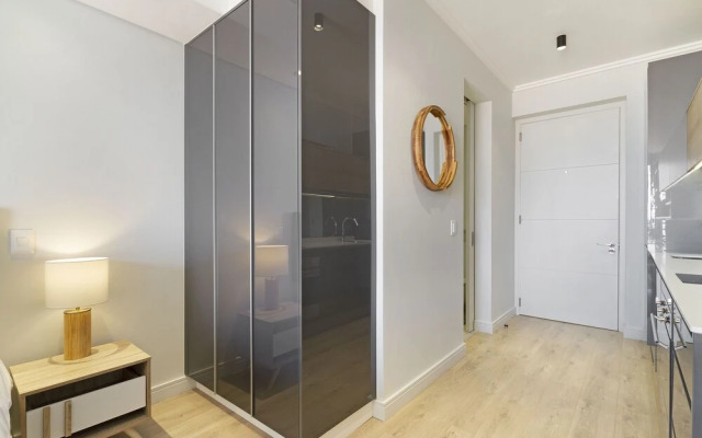 Ellipse Waterfall 31015