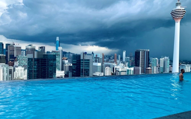 WELL-SHAPED Suites At PLATINUM KLCC