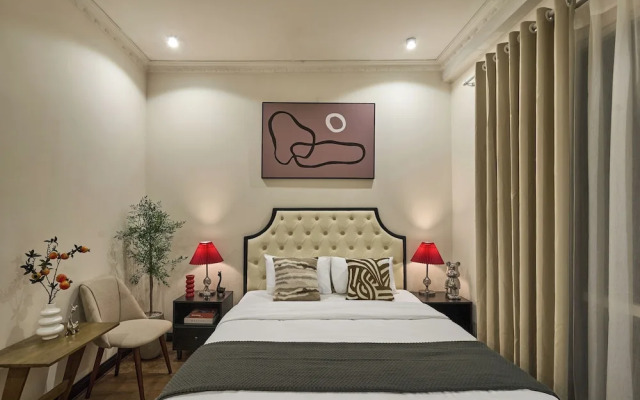 The Passion Lux Airport Hotel Apartment