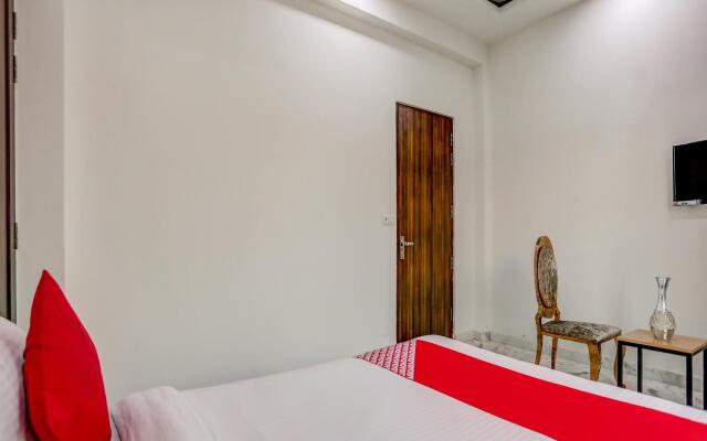 Rozette Residency by OYO Rooms