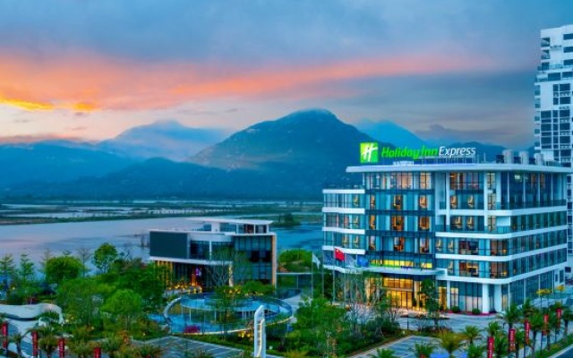 Holiday Inn Express JIANGMEN YINHU BAY by IHG – Outside – Jiangmen