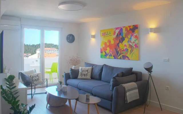 Apartment "None" Makarska