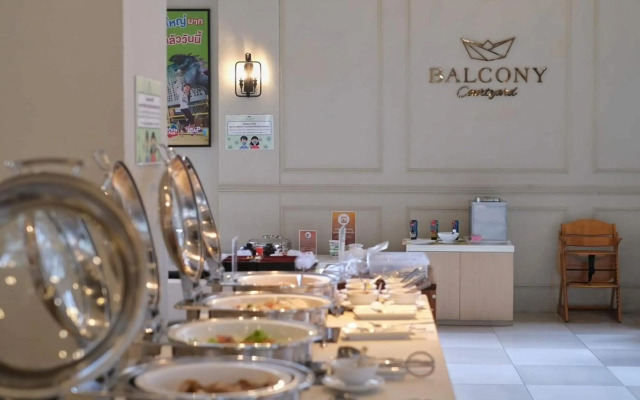 Balcony Courtyard Si Racha Hotel & Serviced Apartments