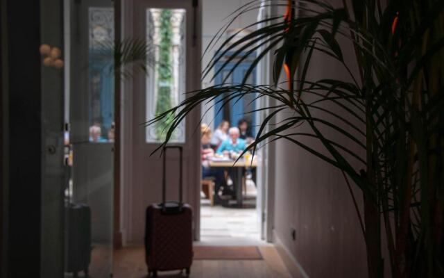 S Paul Hotel