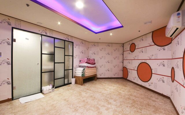 CC Business Hotel