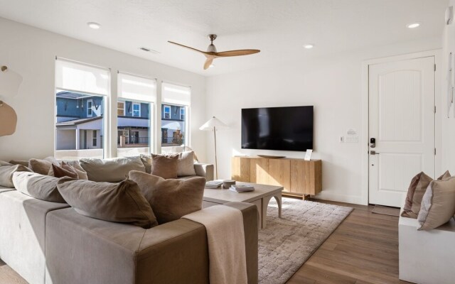 The Pad by RedAwning