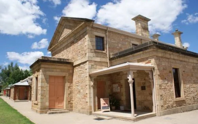 Country Charm Swiss Cottages