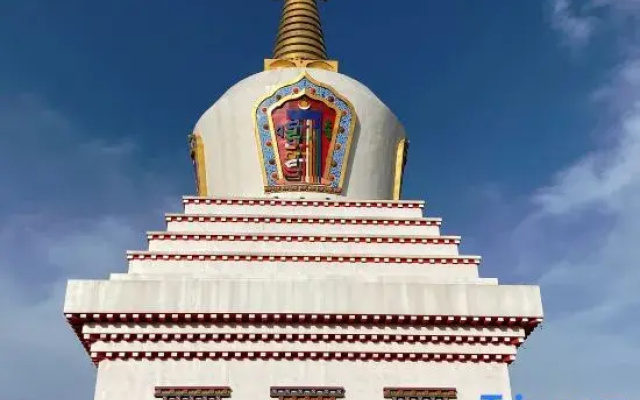 Aishang Hotel (Baoerhan Buddha Tower Dazhao Branch)