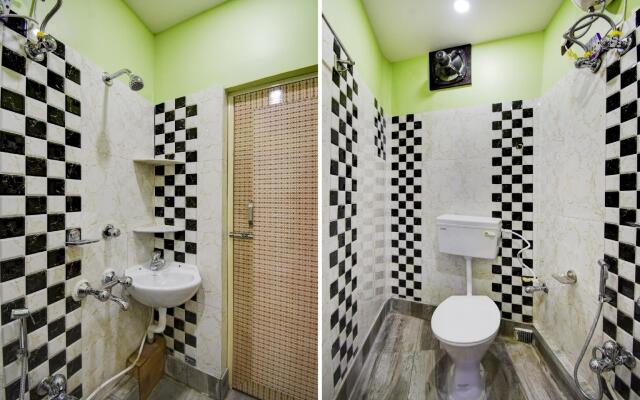 Oasis Hotel by OYO Rooms