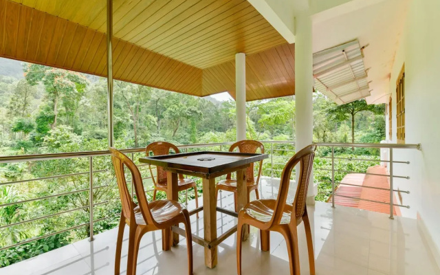 OYO 17827 Home Luxury 1BHK Meppadi