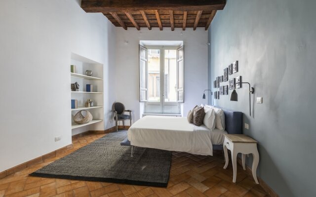 Sonder — Piazza dell'Orologio