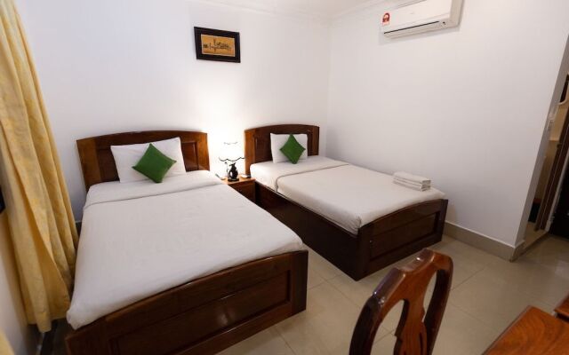 Riverside Phnom Penh Hotel