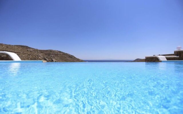 Mykonian Leisure Villas & Suites