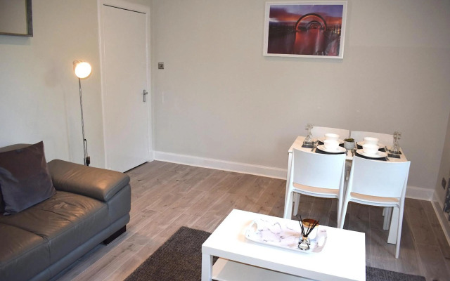 Kelpies Serviced Apartments- Victoria