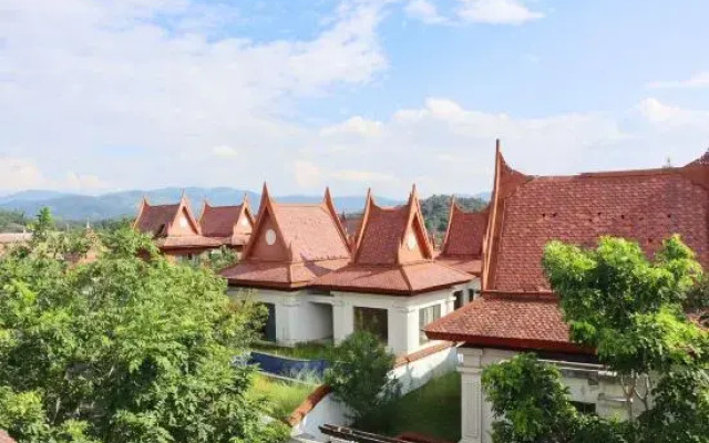 Santa Bara Fanye Residence