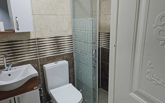 Midtown Hotel Apartments 404