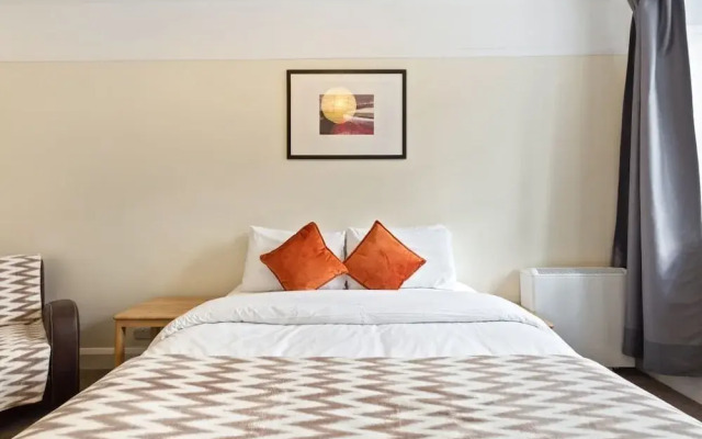 Modern 2bed Apt in St Pancras, 5mins to Station