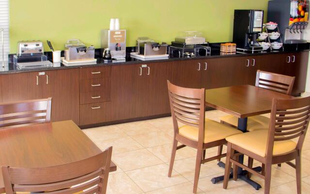 Sleep Inn & Suites Harrisonburg near University