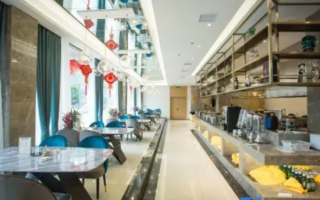 Gongxi Hotel