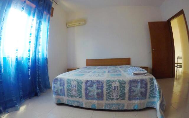 Apartment 500m from the sea