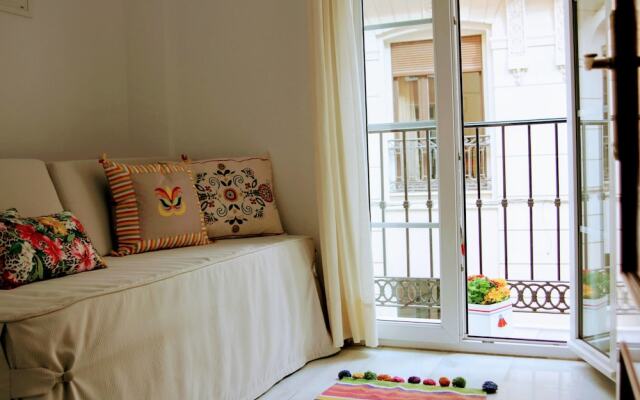 Apartamento Atarazana Homely Málaga