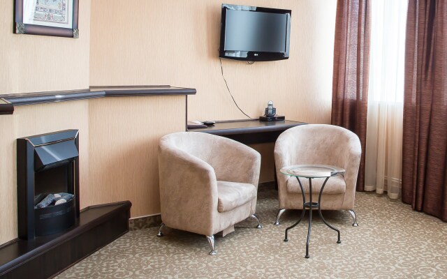Guru Hotel