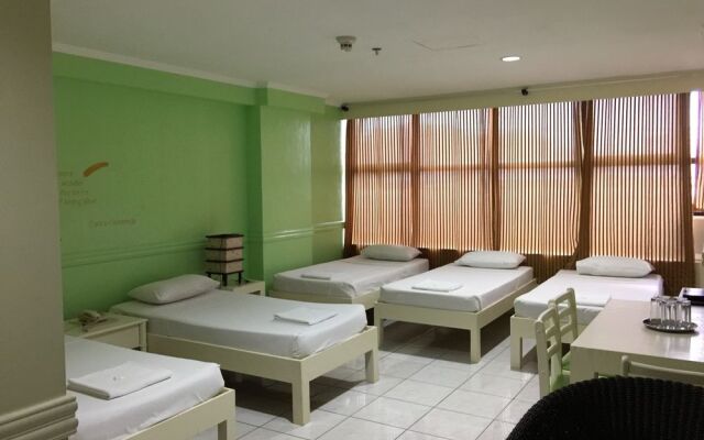 West Gorordo Hotel