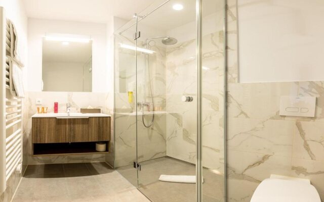 MASEVEN München Messe Trudering