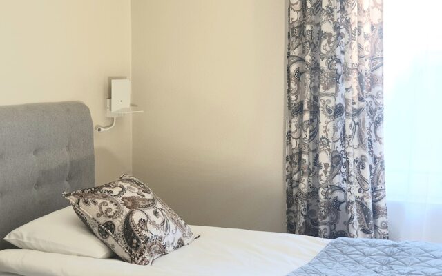 Solstickan Hotell & Vandrarhem