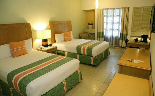 Binniguenda Huatulco & Beach Club
