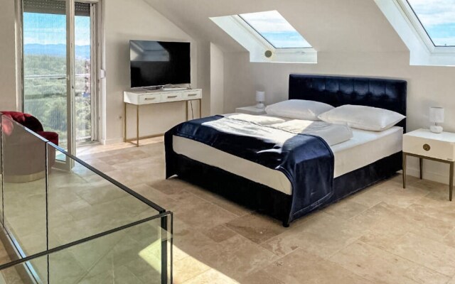 Awesome Apartment in Sibenik With Wifi and 2 Bedrooms