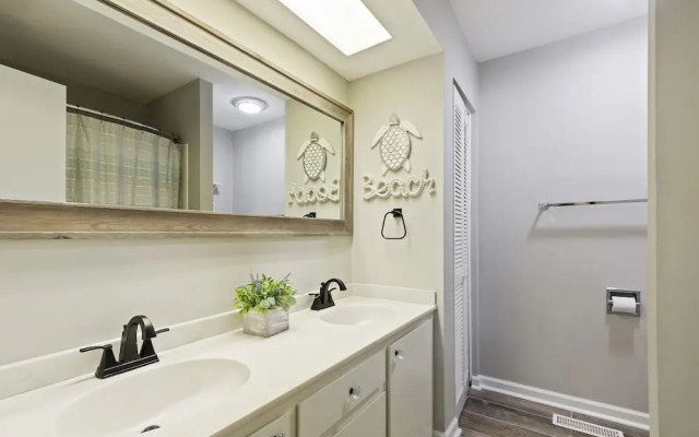 Townhouse Manor 17