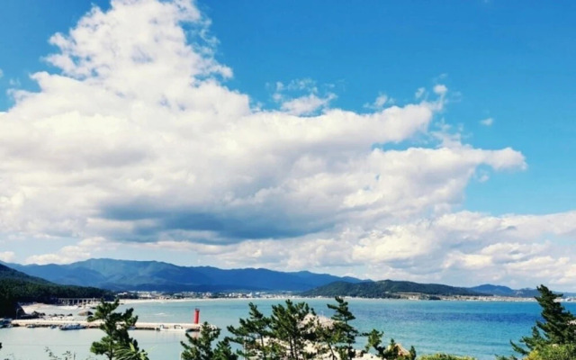Pohang Sea and Bamboo Pension